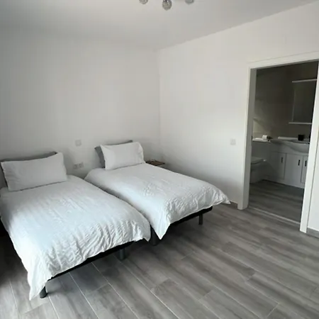 Feliz - Large - Pool * Αλμπουφέιρα